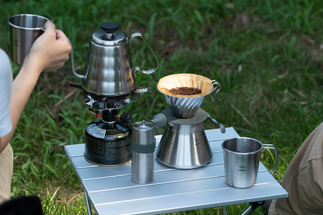 アウトドアでコーヒーを楽しもう｜必要器具や便利グッズを紹介 –HARIO