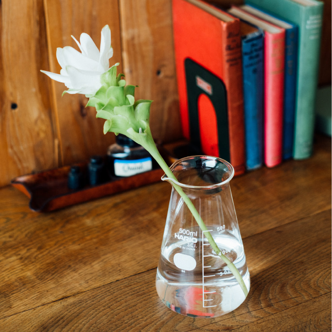 コニカルビーカー