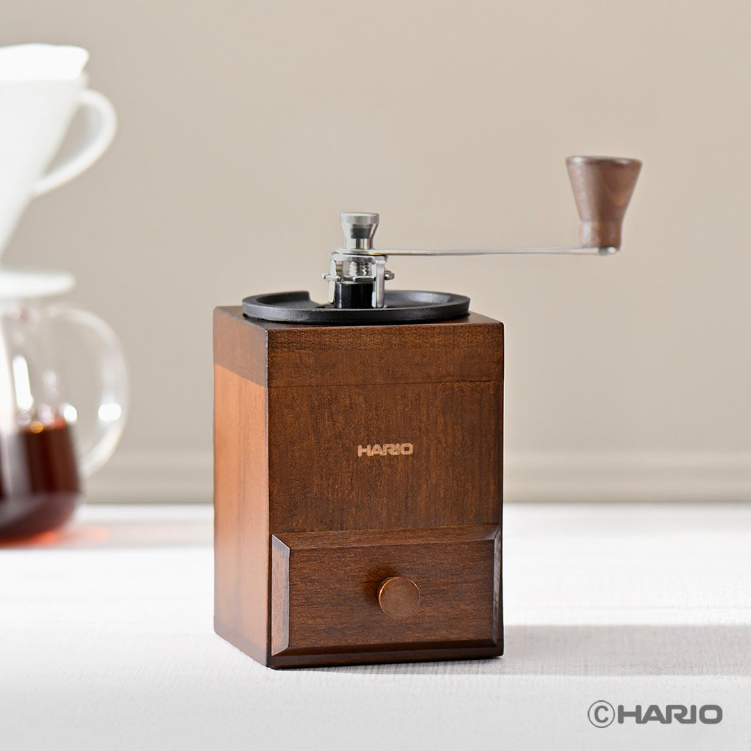 ハリオ CMCB-2(ハリオ) コーヒーミル（2杯用　こげ茶）HARIO　コーヒーミル・キューブ[CMCB2ハリオ] 返品種別A コーヒーミル・キューブ 2杯用 – HARIO NETSHOP