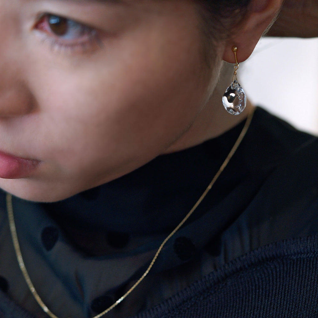 イヤリング　ウィンク　K18